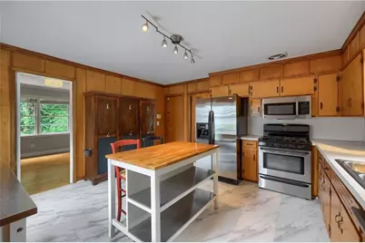 2538 Birchwood Drive NE, Atlanta, GA 30305 - Photo 11