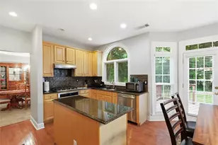 4736 Cedar Wood Dr SW, Lilburn, GA 30047 - Photo 15