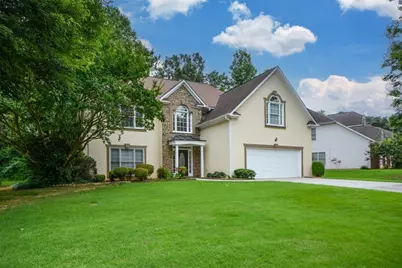 4736 Cedar Wood Drive SW, Lilburn, GA 30047 - Photo 3