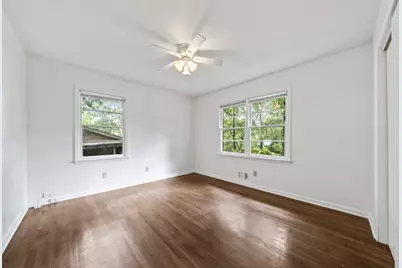 2461 Lakewood Drive NW, Kennesaw, GA 30152 - Photo 19
