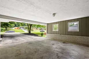 1694 Rhonda Ln, Stone Mountain, GA 30087 - Photo 59
