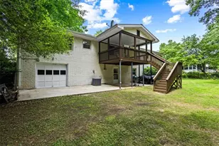 1694 Rhonda Ln, Stone Mountain, GA 30087 - Photo 11