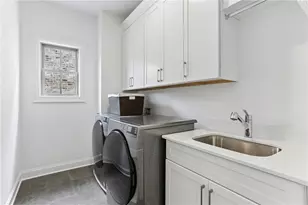 1905 Bunyan Ln, Dunwoody, GA 30338 - Photo 37