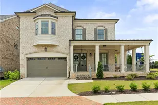 1905 Bunyan Ln, Dunwoody, GA 30338 - Photo 1