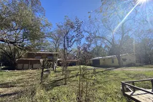 320 Old Perry Rd, Marshallville, GA 31057 - Photo 3