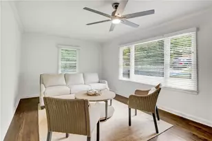 1404 Cobb Branch Dr, Decatur, GA 30032 - Photo 9