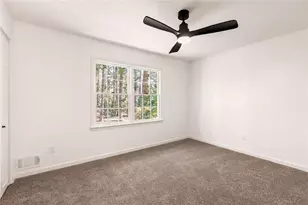 1966 S Hidden Hills Pkwy, Stone Mountain, GA 30088 - Photo 25