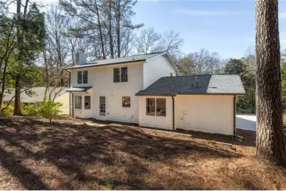 1966 S Hidden Hills Parkway, Stone Mountain, GA 30088 - Photo 37