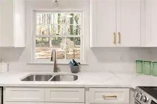 1966 S Hidden Hills Pkwy, Stone Mountain, GA 30088 - Photo 19