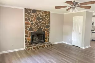 385 Nectarine Dr, Newnan, GA 30265 - Photo 3
