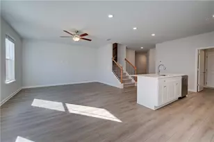 8098 Tiger Wy, Riverdale, GA 30296 - Photo 9