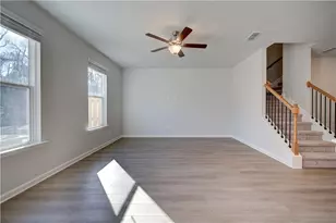 8098 Tiger Wy, Riverdale, GA 30296 - Photo 11