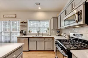330 Leatherman Ct, Johns Creek, GA 30005 - Photo 15