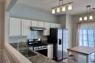 6004 Falling Water Ct, Roswell, GA 30076 - Photo 3