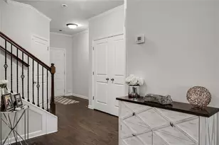 5630 Bright Cross Wy, Suwanee, GA 30024 - Photo 3