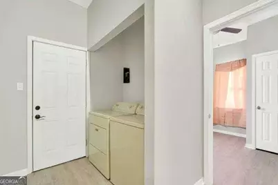 1015 W 36th Street W, Savannah, GA 31415 - Photo 9