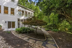 1260 Heards Ferry Rd, Sandy Springs, GA 30328 - Photo 69