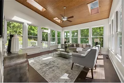 1260 Heards Ferry Road, Sandy Springs, GA 30328 - Photo 17