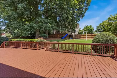 2815 Arabian Trail NE, Marietta, GA 30062 - Photo 17