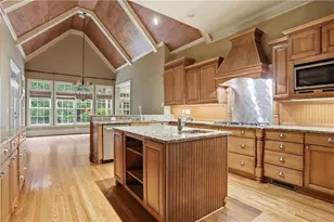 900 Treyburn Run, Alpharetta, GA 30004 - Photo 17