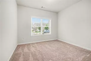 612 Auburn Crossing Dr, Auburn, GA 30011 - Photo 15