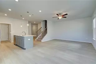8110 Tiger Wy, Riverdale, GA 30296 - Photo 9