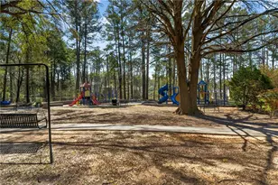 1124 Bailiff Ct NE, Brookhaven, GA 30319 - Photo 37