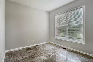 705 Redrift Ct, Alpharetta, GA 30005 - Photo 3