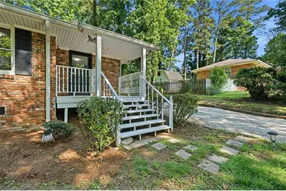 2109 Shady Lane, Tucker, GA 30084 - Photo 3
