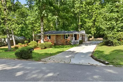 2109 Shady Lane, Tucker, GA 30084 - Photo 7