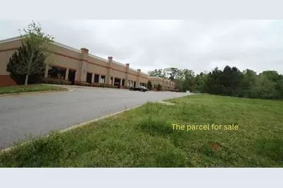 5330 Lake Pointe Center Drive, Cumming, GA 30041 - Photo 7