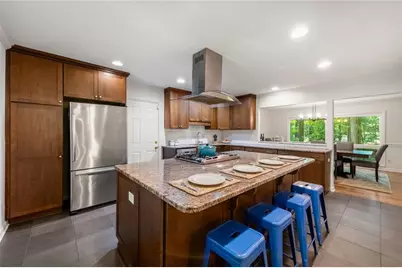 3700 Cloudland Drive NW, Atlanta, GA 30327 - Photo 11