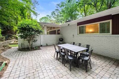 3700 Cloudland Drive NW, Atlanta, GA 30327 - Photo 35