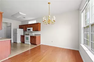 8515 Spivey Vlg Wy, Jonesboro, GA 30236 - Photo 17