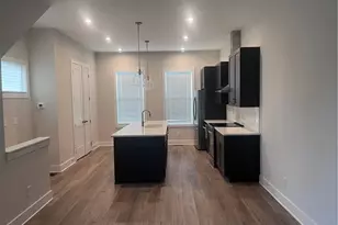60 Adore Ct, Atlanta, GA 30315 - Photo 5
