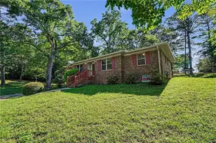 2913 Vogue Dr, Douglasville, GA 30134 - Photo 3