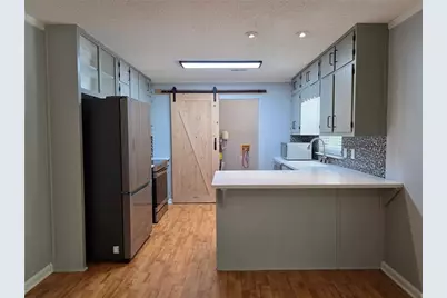 102 Park Place Drive, Lawrenceville, GA 30046 - Photo 3