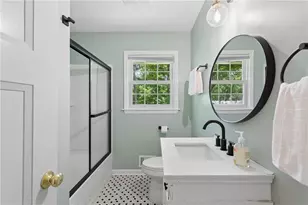 3920 Peachtree Dunwoody Rd NE, Atlanta, GA 30342 - Photo 15
