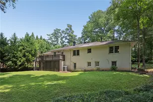3920 Peachtree Dunwoody Rd NE, Atlanta, GA 30342 - Photo 25