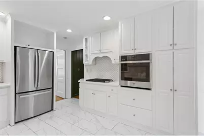 3920 Peachtree Dunwoody Road NE, Atlanta, GA 30342 - Photo 7