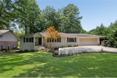 3920 Peachtree Dunwoody Road NE, Atlanta, GA 30342 - Photo 25