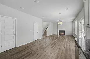 212 McGinnis Cir, Calhoun, GA 30701 - Photo 11