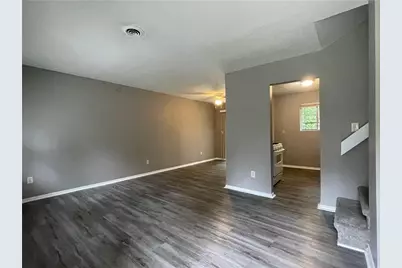 4554 Doral Drive SW, Atlanta, GA 30331 - Photo 3