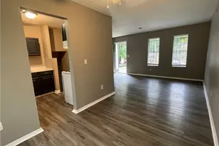 4554 Doral Dr SW, Atlanta, GA 30331 - Photo 5
