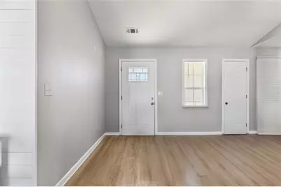 5720 Crow Drive, Cumming, GA 30041 - Photo 5