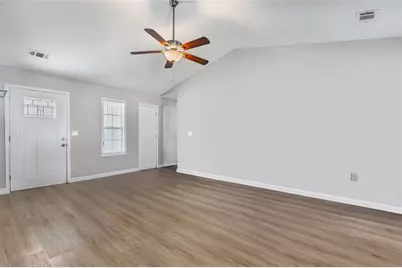5720 Crow Drive, Cumming, GA 30041 - Photo 7