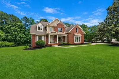 388 Della Walk Court SW, Lilburn, GA 30047 - Photo 3