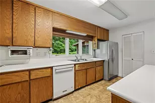 5501 Tilly Mill Rd, Atlanta, GA 30338 - Photo 15