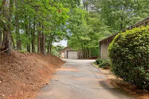 5501 Tilly Mill Rd, Atlanta, GA 30338 - Photo 21
