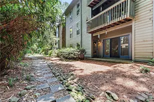 310 Tuxworth Cir, Decatur, GA 30033 - Photo 19